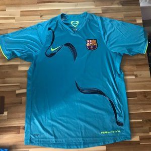FC BARCELONA TRAINING JERSEY NIKE DRIFIT - SIZE M - TURQUOISE